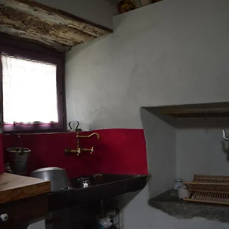 Casa Teresa Artogne